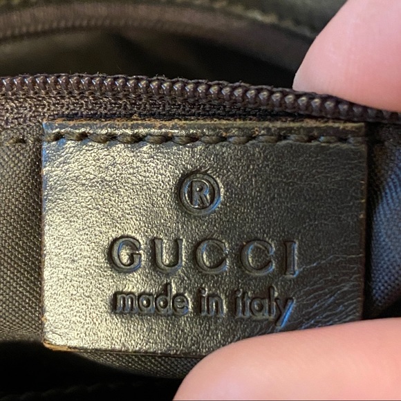 SOLD Authentic Gucci Monogram Hand Bag - Picture 8 of 14